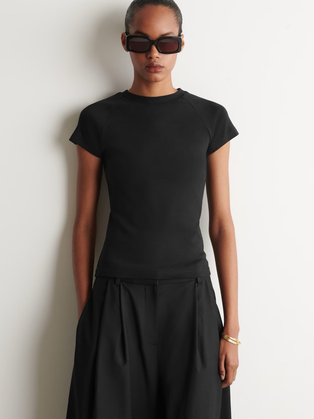 NWT (size M) COS SLIM COTTON RAGLAN T-SHIRT